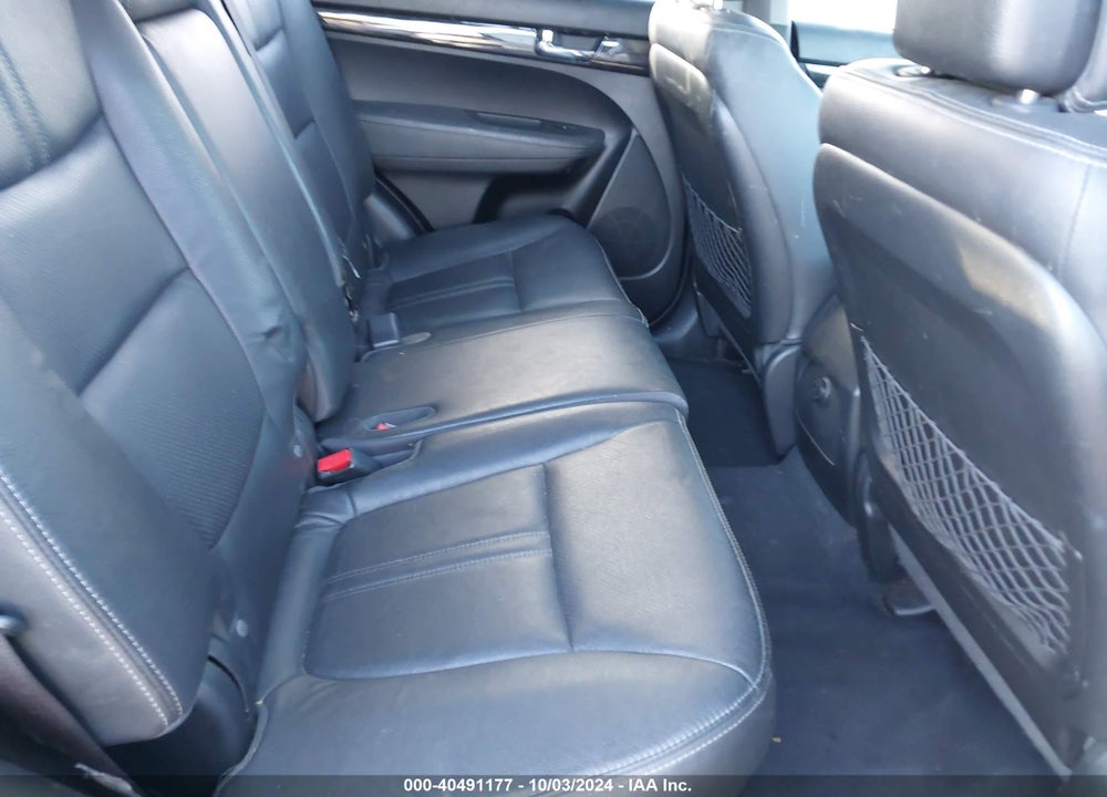 2011 KIA SORENTO EX V6 VIN: 5XYKU4A28BG112353