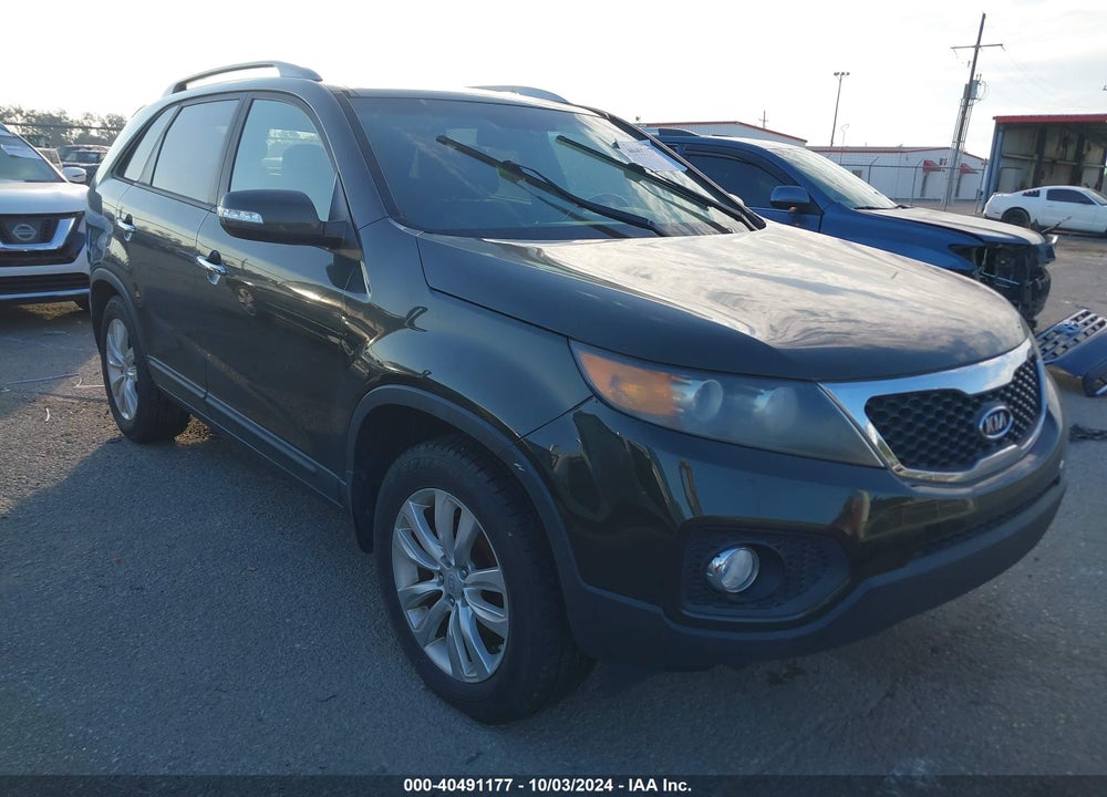 2011 KIA SORENTO EX V6 VIN: 5XYKU4A28BG112353