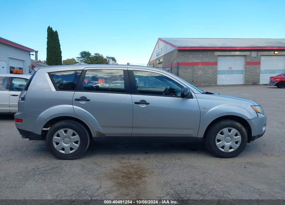 2008 MITSUBISHI OUTLANDER ES VIN: JA4LS21W78Z006336