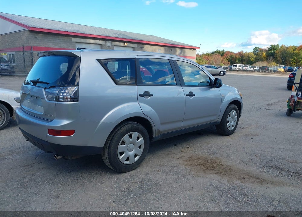 2008 MITSUBISHI OUTLANDER ES VIN: JA4LS21W78Z006336