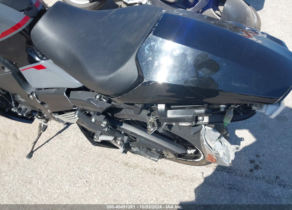 2022 KAWASAKI ZX1400 J VIN: JKBZXNJ15NA015544