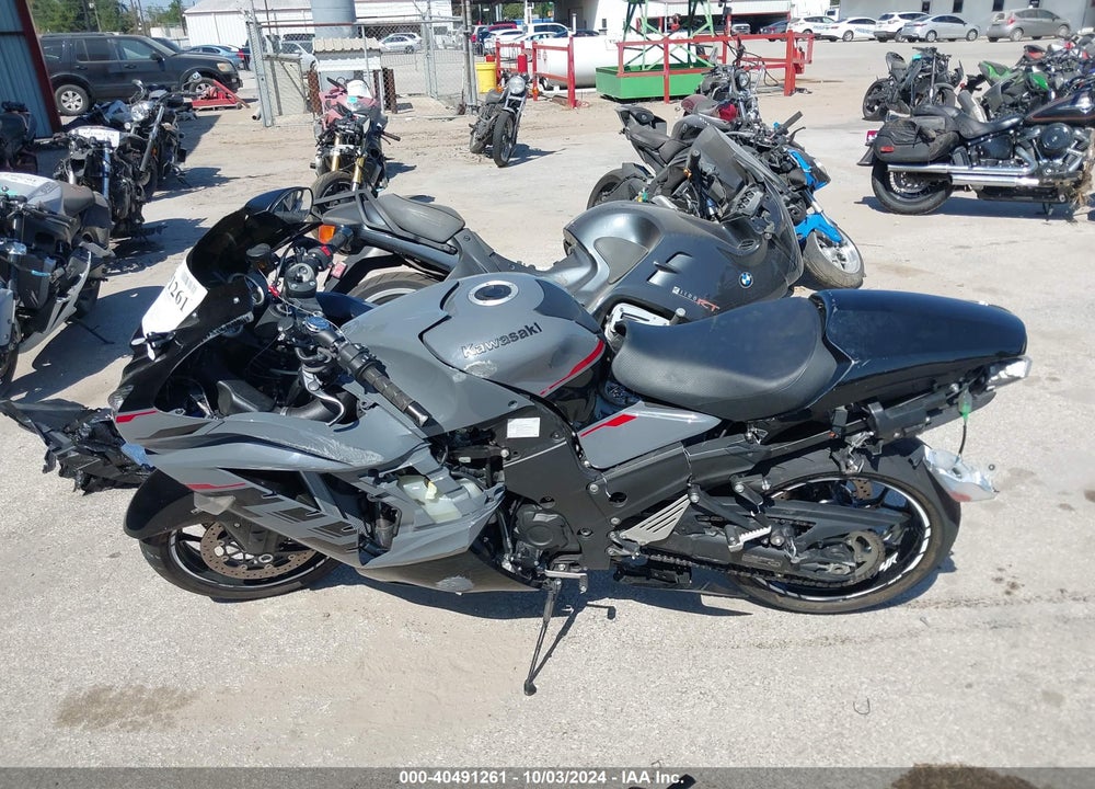 2022 KAWASAKI ZX1400 J VIN: JKBZXNJ15NA015544