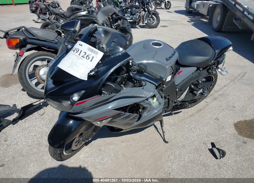 2022 KAWASAKI ZX1400 J VIN: JKBZXNJ15NA015544