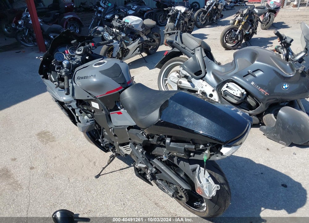 2022 KAWASAKI ZX1400 J VIN: JKBZXNJ15NA015544
