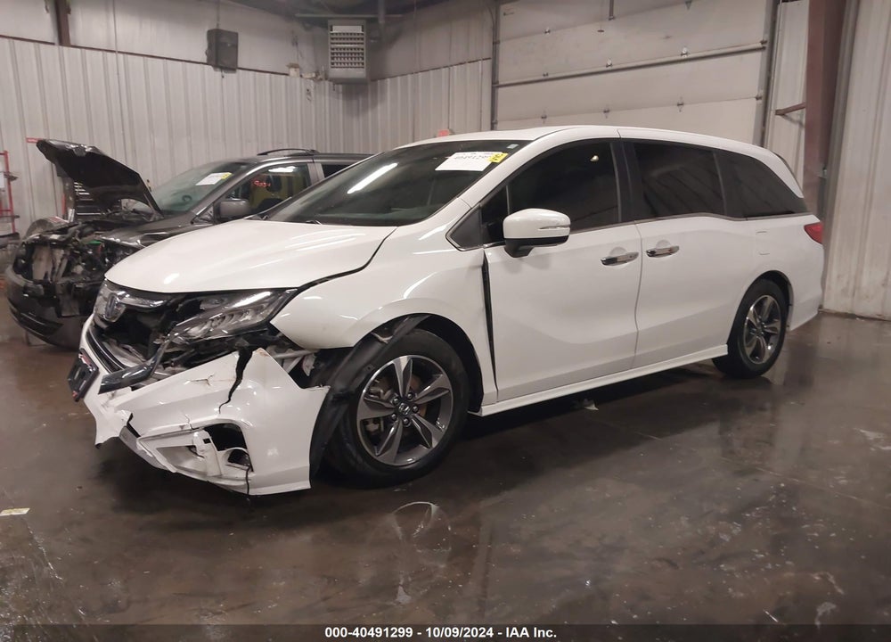 2020 HONDA ODYSSEY TOURING VIN: 5FNRL6H87LB008209