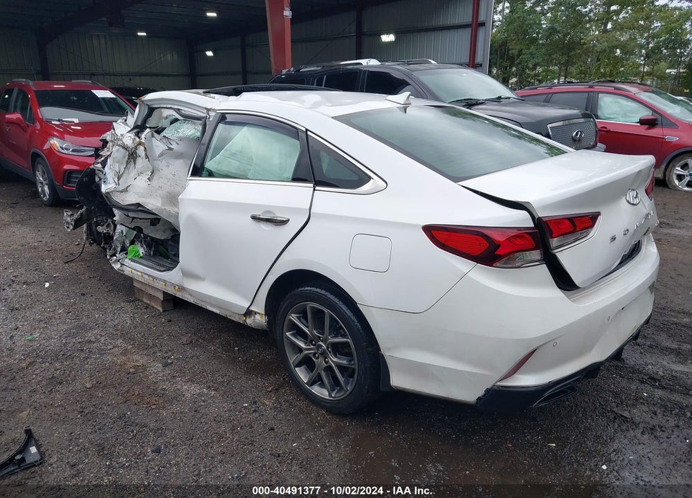 2018 HYUNDAI SONATA LIMITED 2.0T VIN: 5NPE34AB9JH614084