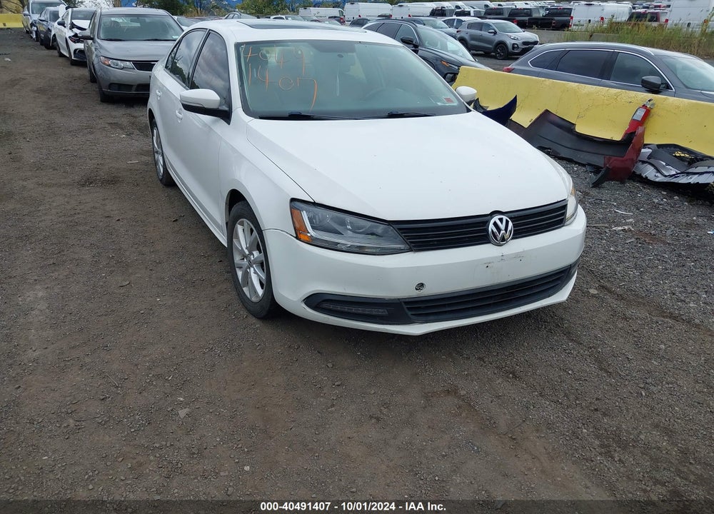 2011 VOLKSWAGEN JETTA 2.5L SE VIN: 3VWDX7AJ0BM329744