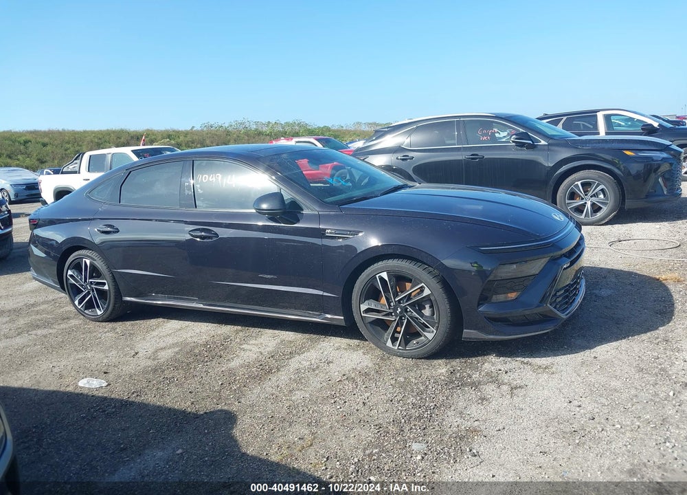 2024 HYUNDAI SONATA N LINE VIN: KMHL54JC1RA352814