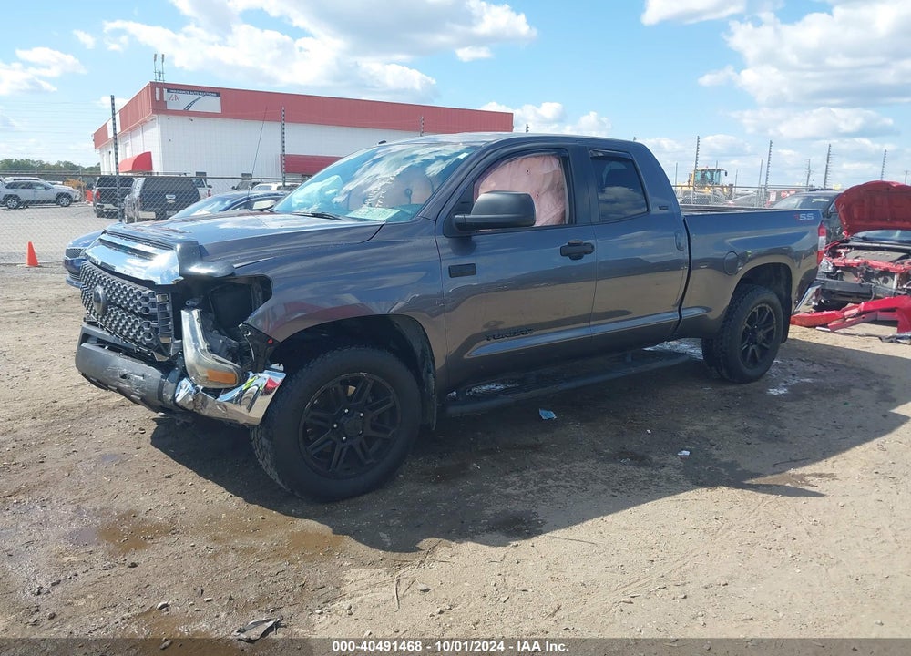 2019 TOYOTA TUNDRA SR5 5.7L V8 VIN: 5TFUW5F11KX810518