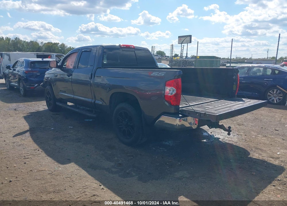 2019 TOYOTA TUNDRA SR5 5.7L V8 VIN: 5TFUW5F11KX810518