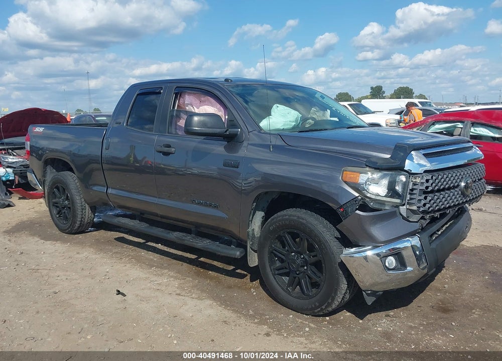 2019 TOYOTA TUNDRA SR5 5.7L V8 VIN: 5TFUW5F11KX810518