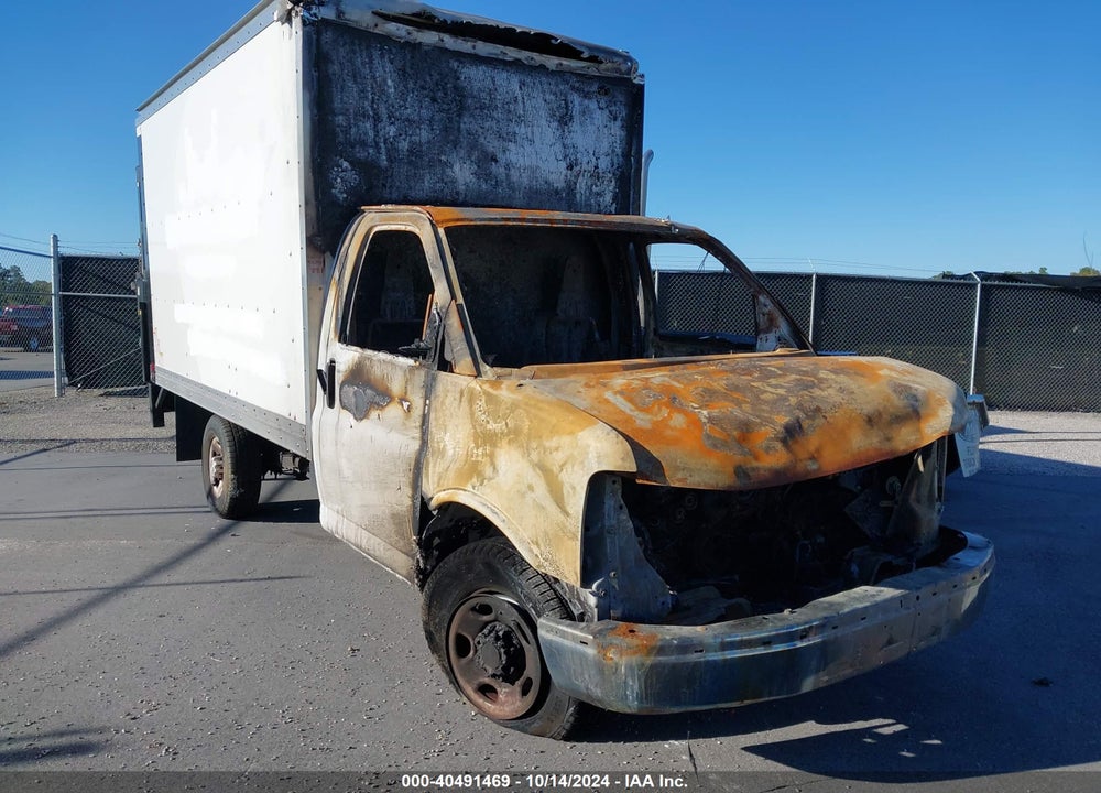 2018 CHEVROLET EXPRESS CUTAWAY WORK VAN VIN: 1GB0GRFP2J1257181