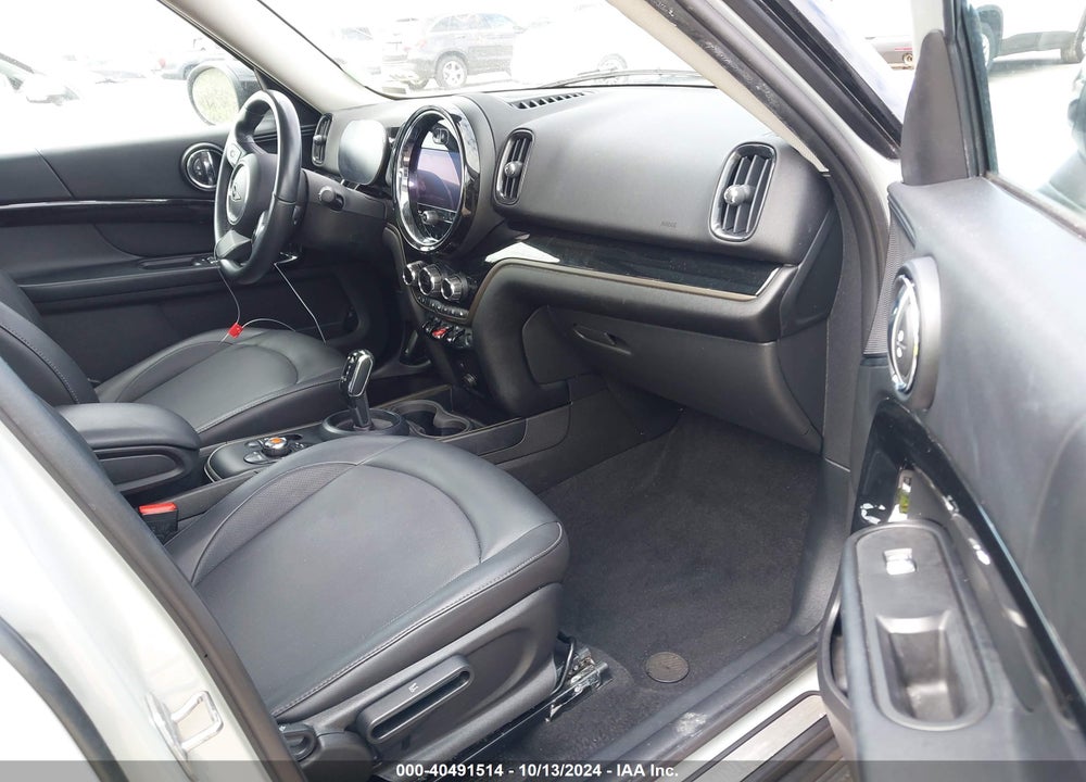 2022 MINI COUNTRYMAN COOPER VIN: WMZ23BR03N3N60843