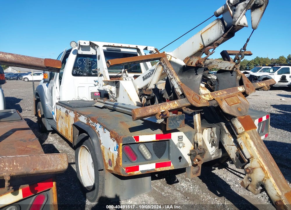 2015 FORD F-550 CHASSIS XL VIN: 1FDUF5HTXFEB12243
