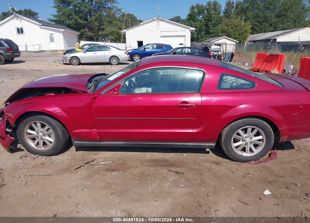 2008 FORD MUSTANG V6 DELUXE/V6 PREMIUM VIN: 1ZVHT80N185109521