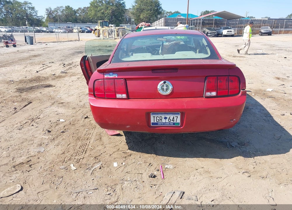 2008 FORD MUSTANG V6 DELUXE/V6 PREMIUM VIN: 1ZVHT80N185109521
