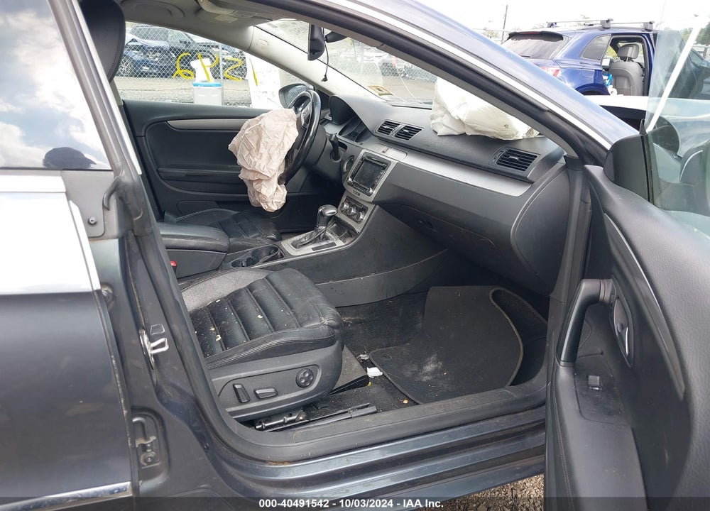 2011 VOLKSWAGEN CC SPORT VIN: WVWMP7AN0BE711512