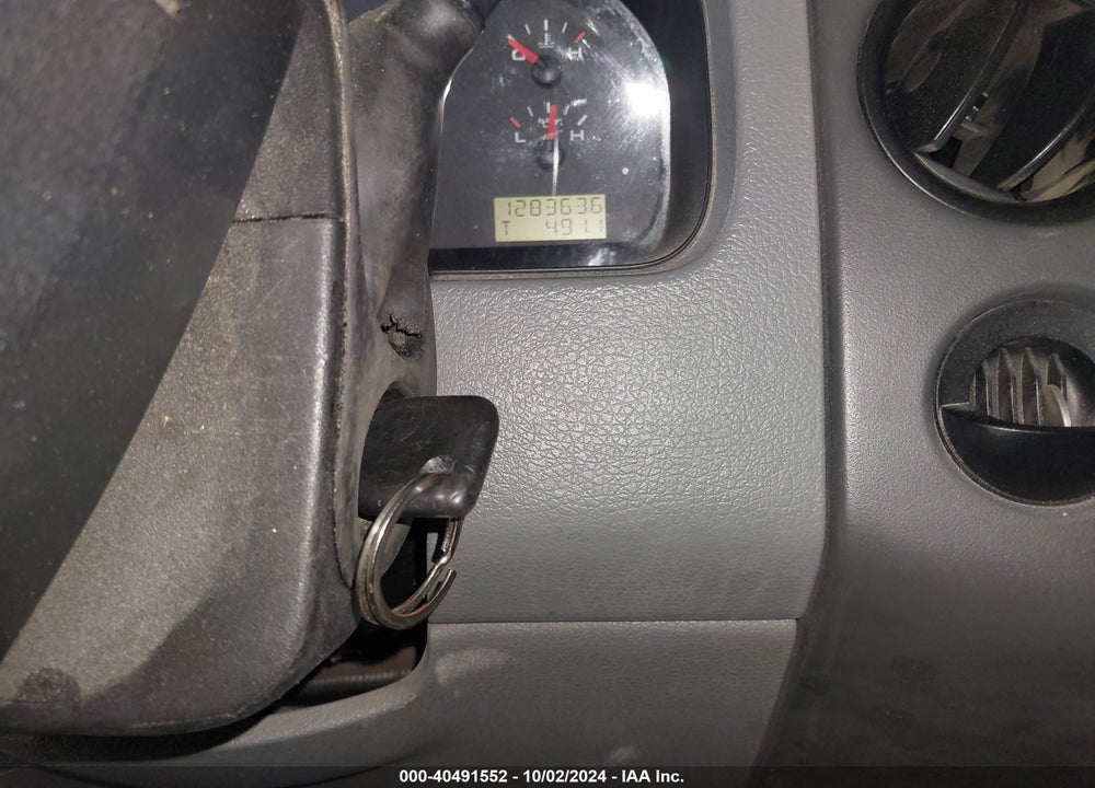 2006 FORD F-150 STX/XL/XLT VIN: 1FTRF14W66NA81656