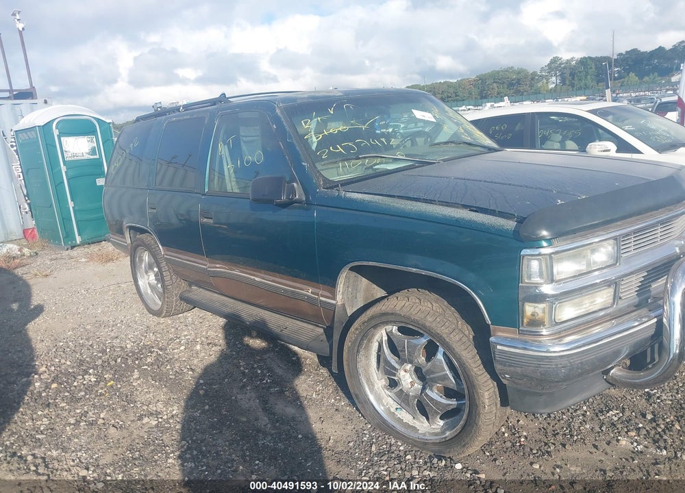 1998 CHEVROLET TAHOE LS VIN: 1GNEK13R1WJ302987