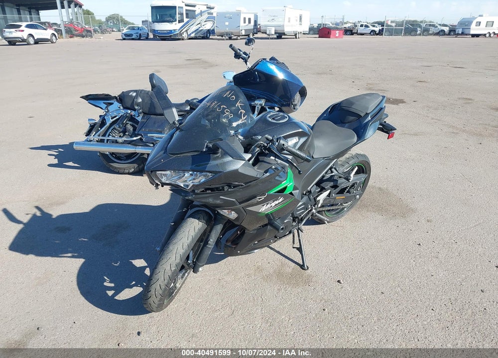 2023 KAWASAKI EX400 VIN: JKAEXKH11PDAK2549