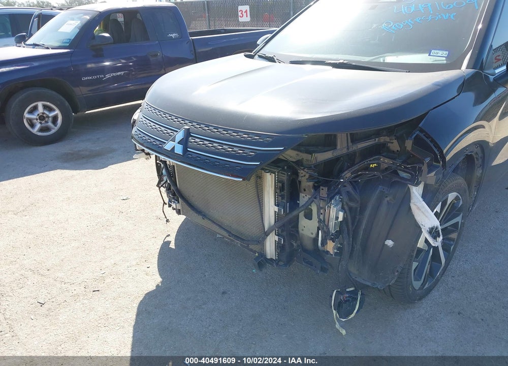 2022 MITSUBISHI OUTLANDER BLACK EDITION 2WD/SE 2.5 2WD/SE LAUNCH EDITION 2WD VIN: JA4J3UA81NZ090800