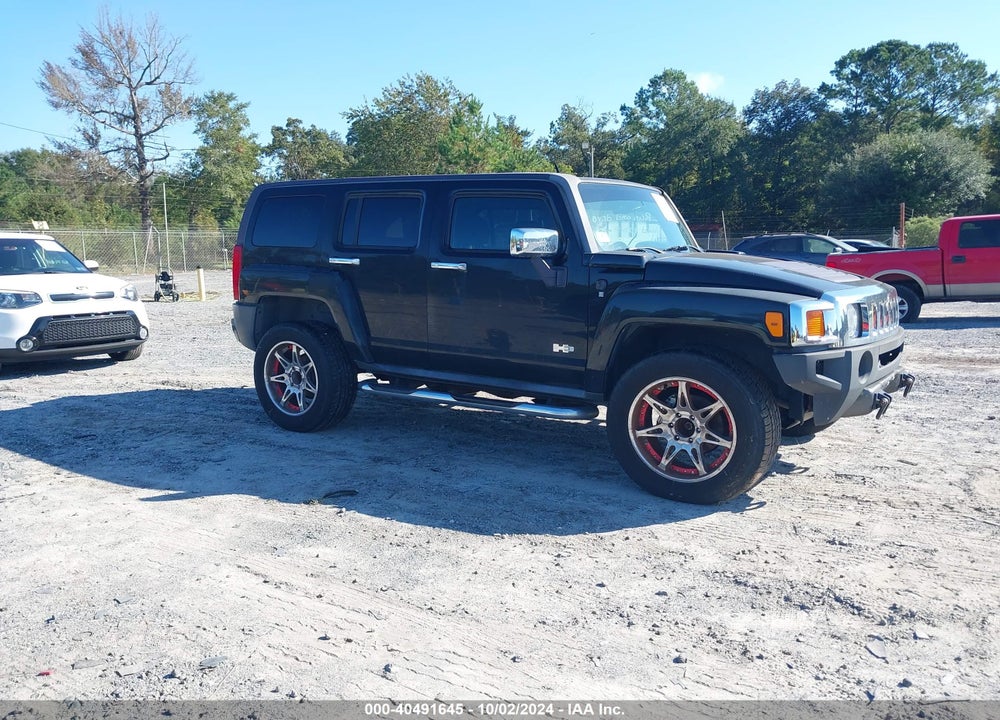 2007 HUMMER H3 SUV VIN: 5GTDN13E578201607