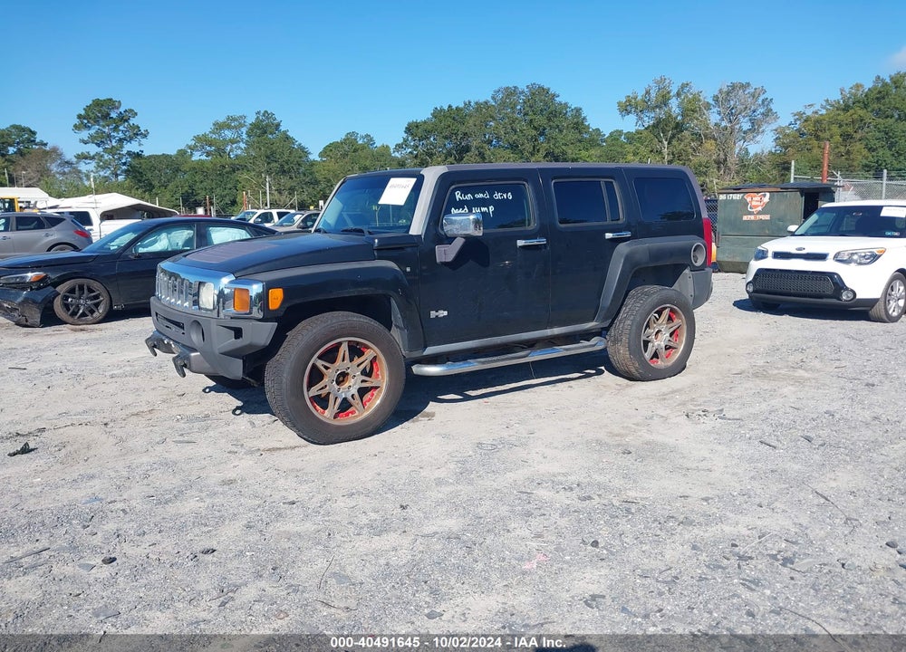 2007 HUMMER H3 SUV VIN: 5GTDN13E578201607