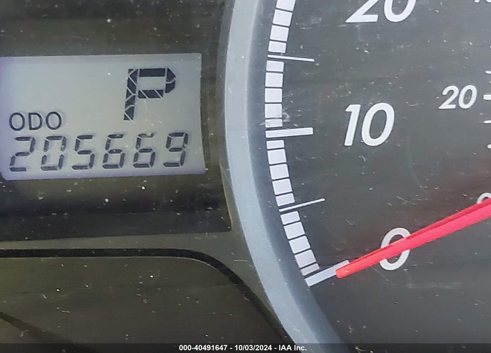 2013 TOYOTA SIENNA LE V6 8 PASSENGER VIN: 5TDKK3DCXDS299086
