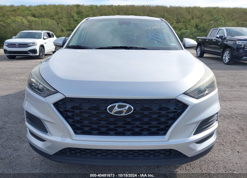 2019 HYUNDAI TUCSON SE VIN: KM8J23A40KU843995