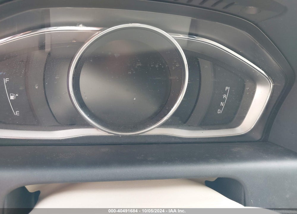2016 VOLVO XC60 T5 PREMIER VIN: YV4612RK4G2887539