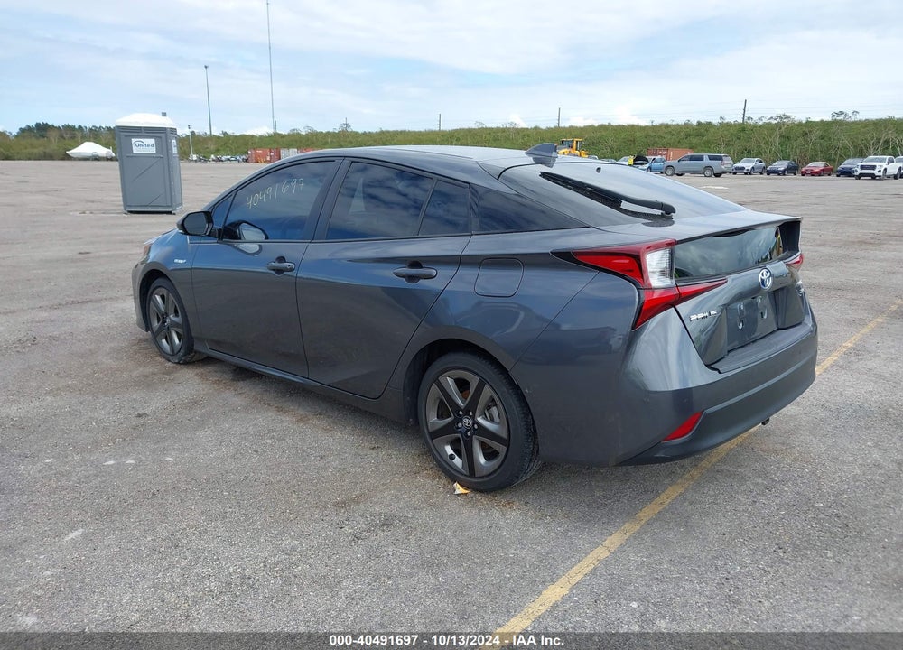 2020 TOYOTA PRIUS XLE VIN: JTDKARFU2L3118820