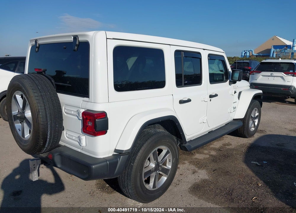 2021 JEEP WRANGLER UNLIMITED SAHARA 4X4 VIN: 1C4HJXEG7MW701734