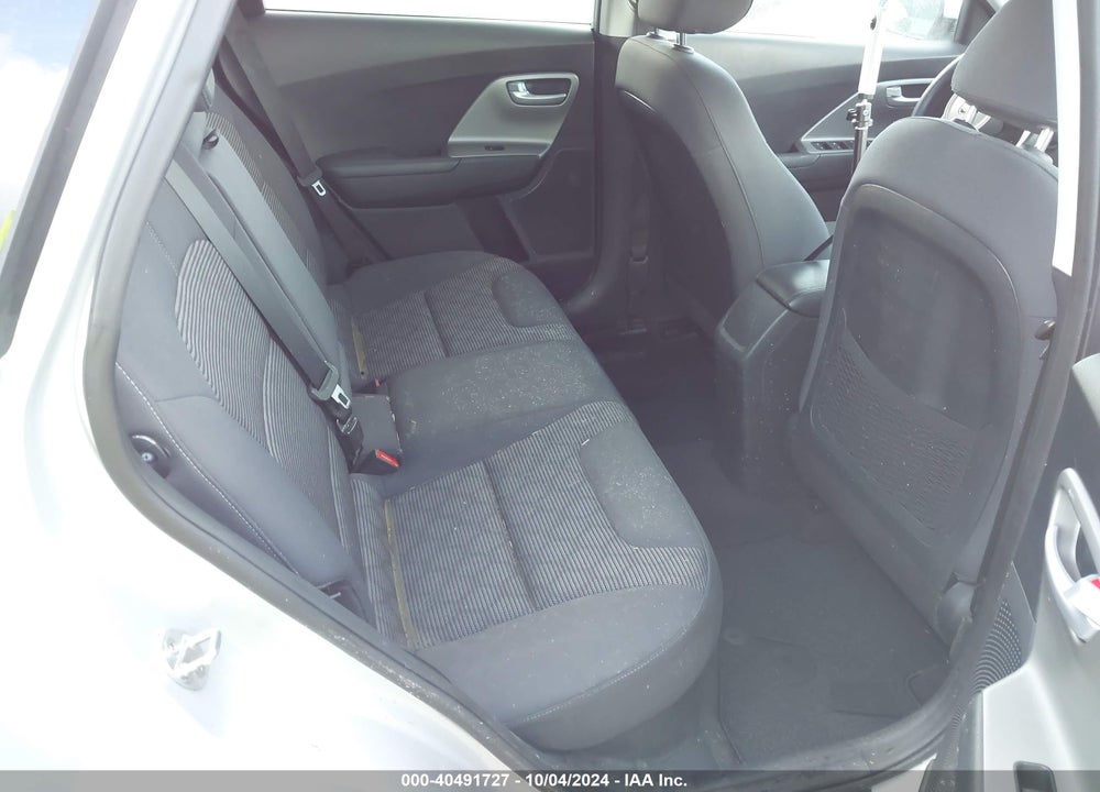 2017 KIA NIRO LX VIN: KNDCB3LC6H5073189