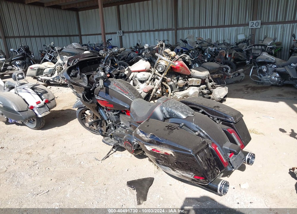 2024 HARLEY-DAVIDSON FLTRXSTSE VIN: 1HD1TL810RB951213