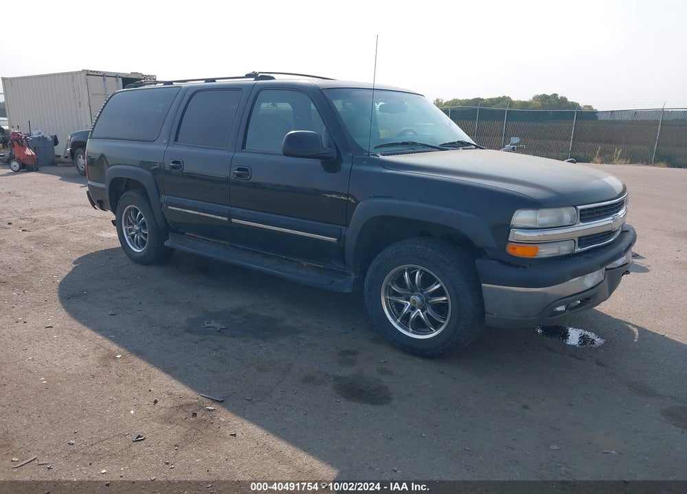 2001 CHEVROLET SUBURBAN 1500 LT VIN: 3GNFK16T81G139969