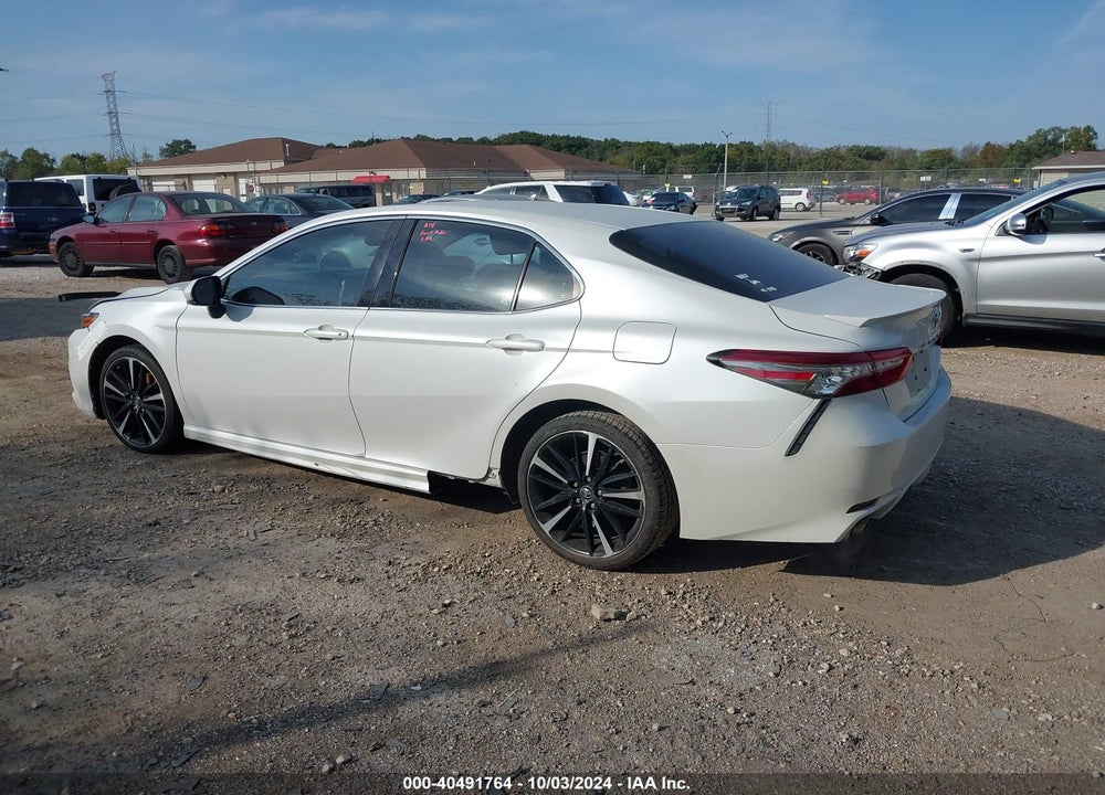 2018 TOYOTA CAMRY XSE VIN: 4T1B61HK4JU008403