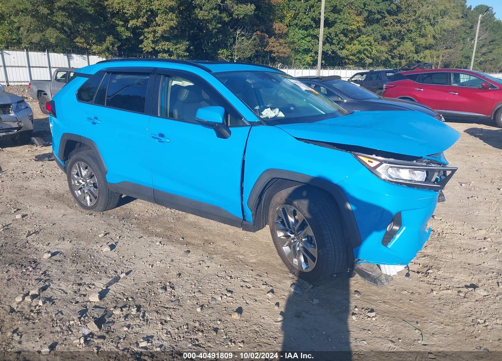 2020 TOYOTA RAV4 XLE PREMIUM VIN: JTMC1RFV5LD053355