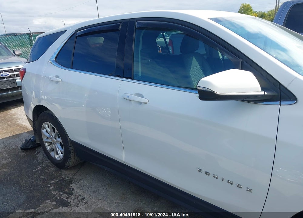 2018 CHEVROLET EQUINOX LT VIN: 2GNAXJEV8J6296461