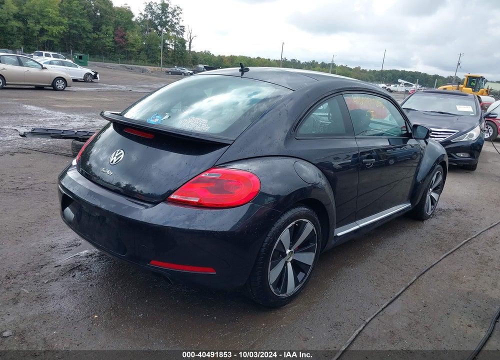 2012 VOLKSWAGEN BEETLE 2.0T VIN: 3VW4A7AT5CM647735