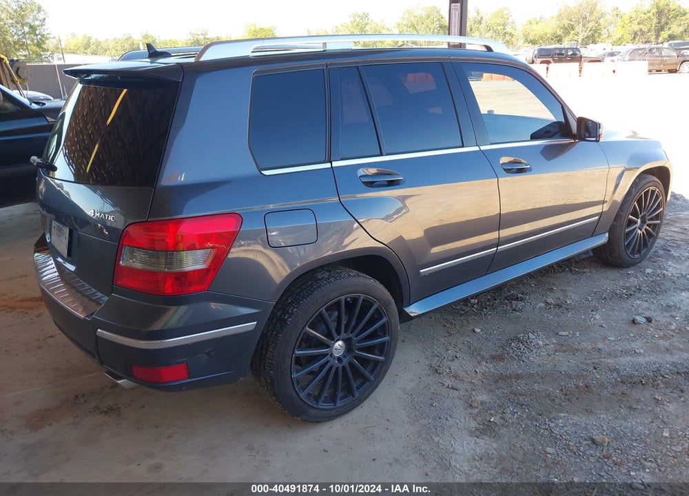 2010 MERCEDES-BENZ GLK 350 4MATIC VIN: WDCGG8HB1AF316692