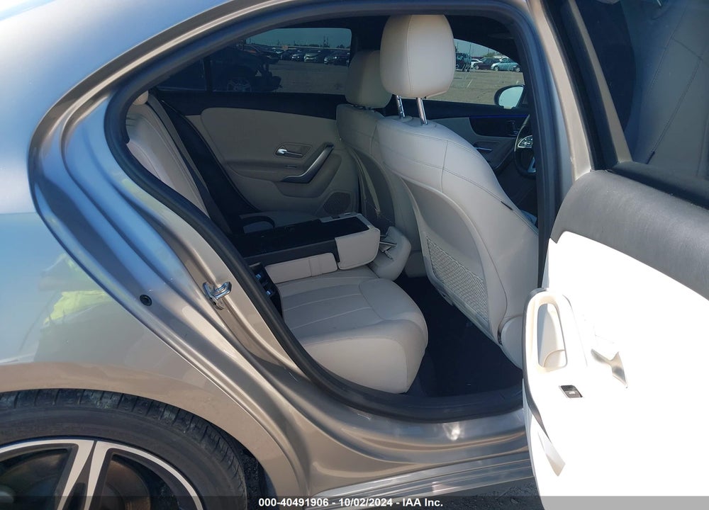 2019 MERCEDES-BENZ A 220 VIN: WDD3G4EB7KW001954