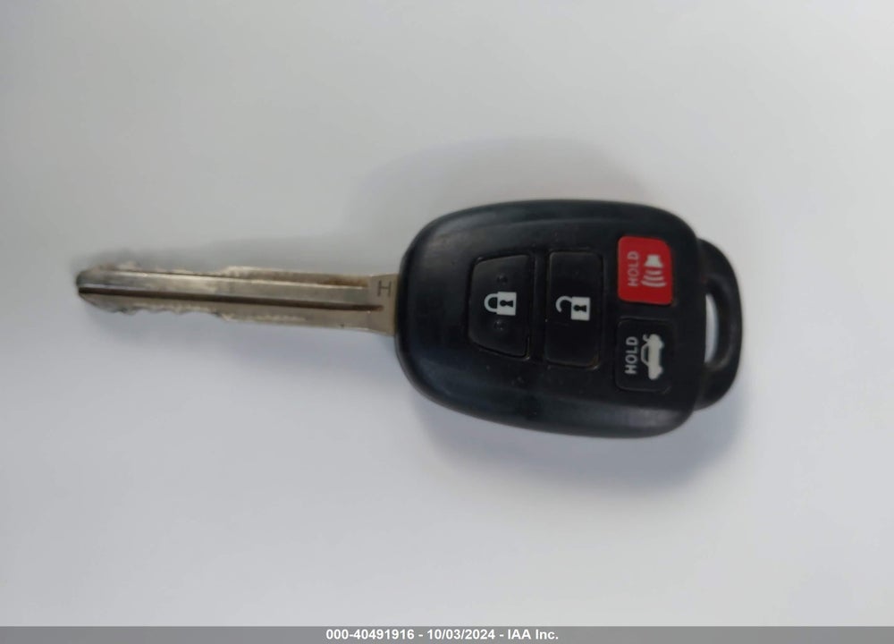 2015 TOYOTA COROLLA LE VIN: 2T1BURHE1FC377999
