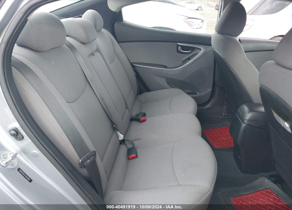 2015 HYUNDAI ELANTRA SE VIN: 5NPDH4AE1FH630486