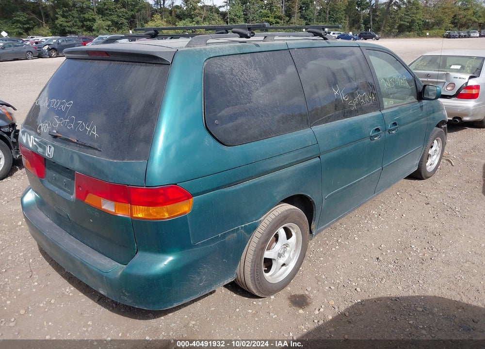 2002 HONDA ODYSSEY VIN: 2HKRL18902H590892