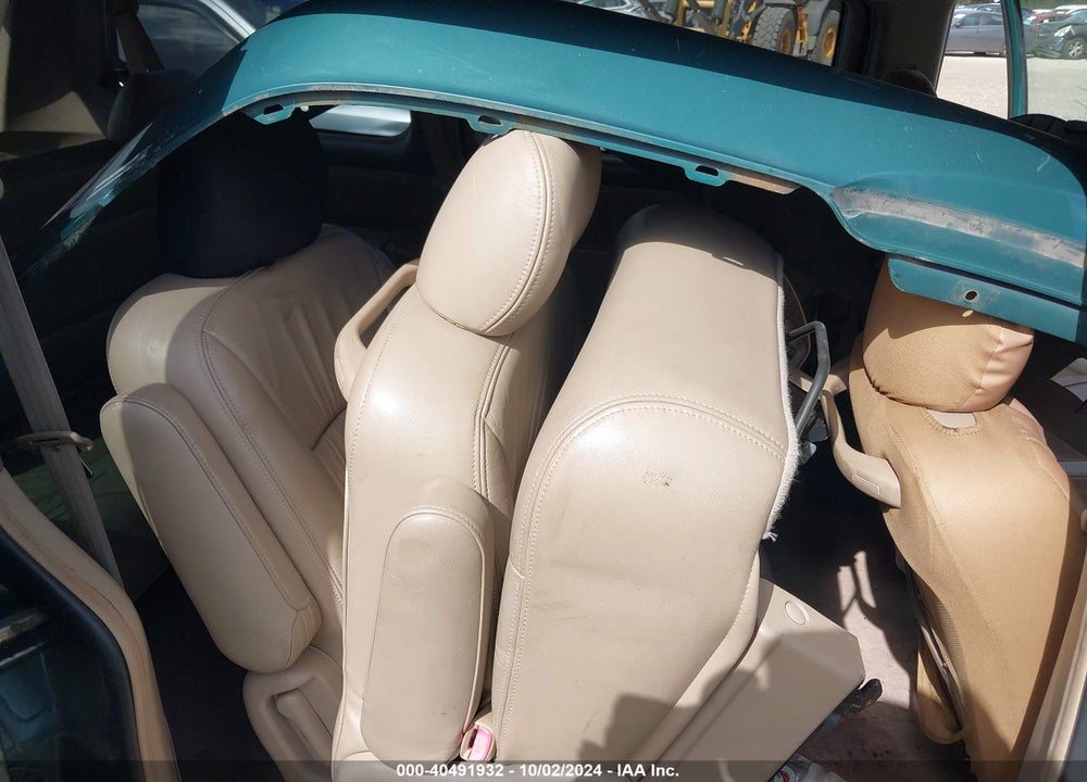 2002 HONDA ODYSSEY VIN: 2HKRL18902H590892