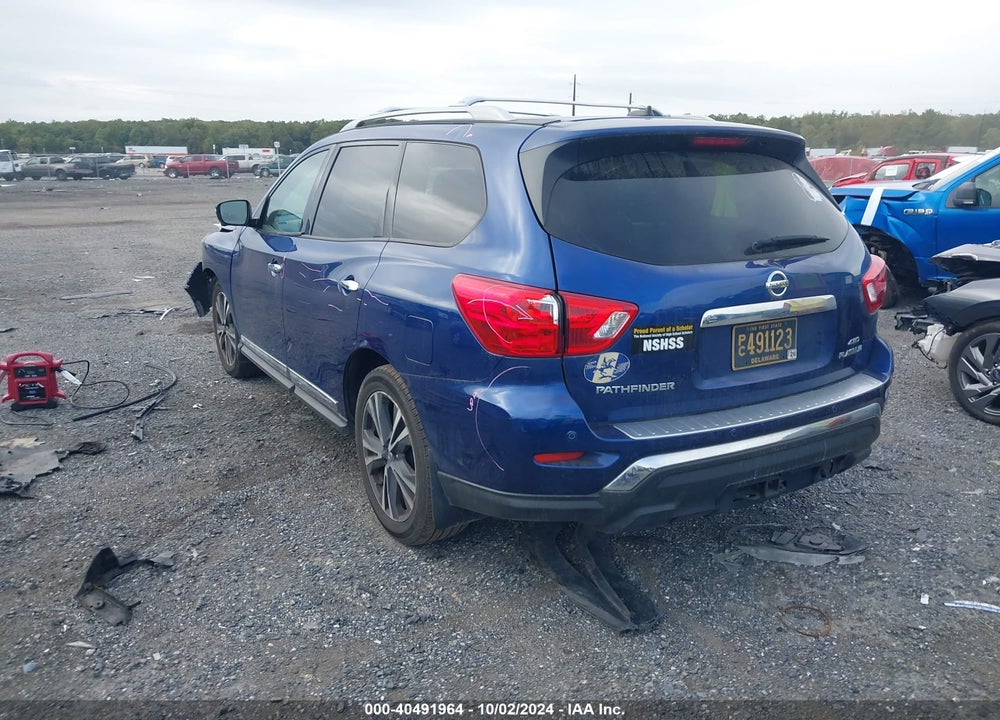2018 NISSAN PATHFINDER VIN: 5N1DR2MMXJC677438