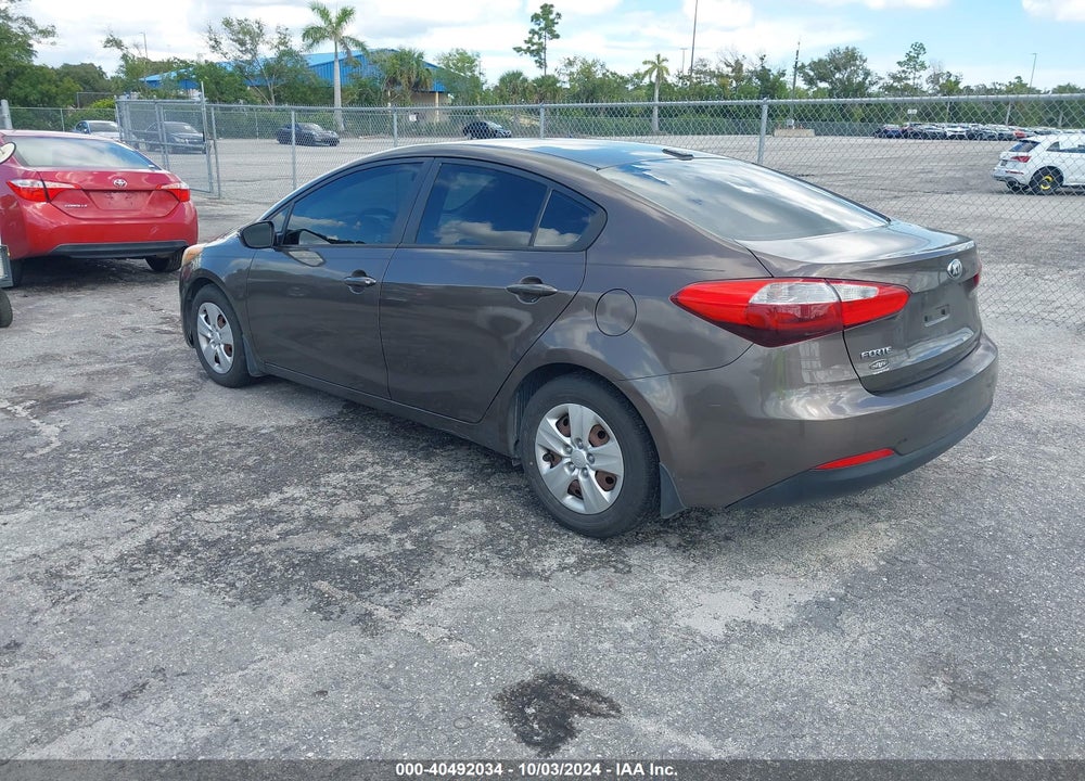 2015 KIA FORTE LX VIN: KNAFX4A62F5309347