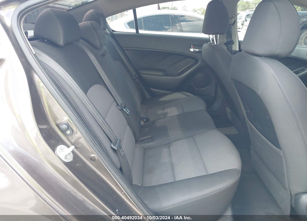 2015 KIA FORTE LX VIN: KNAFX4A62F5309347
