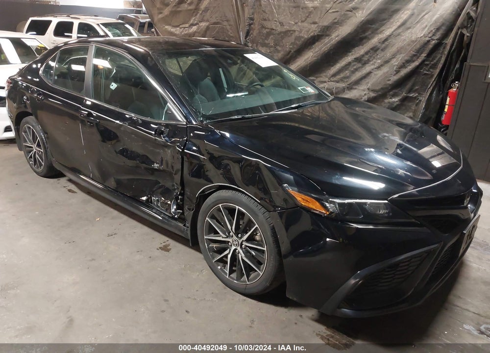 2024 TOYOTA CAMRY SE VIN: 4T1G11BK9RU110188