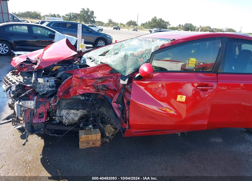 2014 TOYOTA PRIUS V FIVE VIN: JTDZN3EU7E3334697